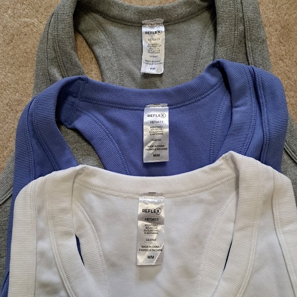 Reflex Set Of 3 Tanks Racer Back Ribbed Seamless Grey White Blue Size Medium - Picture 8 of 13